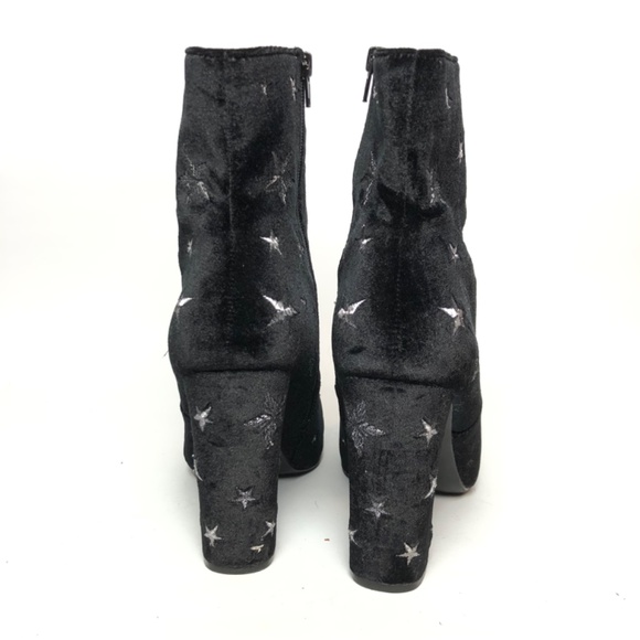 Steve Madden Velvet Star Ankle Booties 9 - Picture 4 of 8